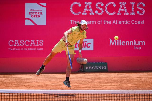 Jaime Faria avança para os quartos de final do Estoril Open