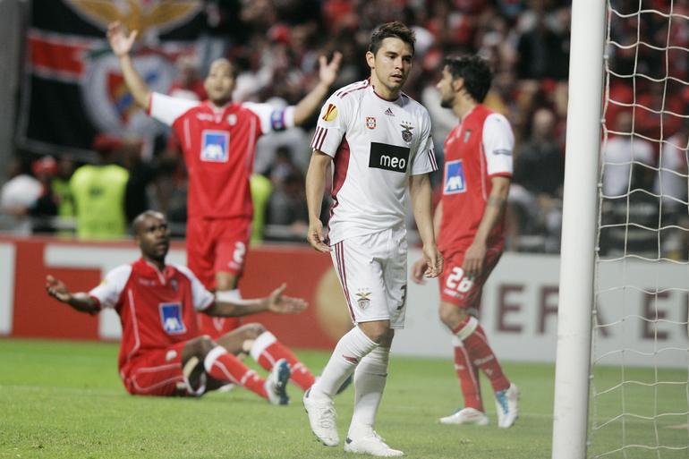 SC Braga 1-0 Benfica: 2.ª mão da meia-final da Europa League 2010/11. Após vencer a 1.ª mão por 2-1, Benfica caiu pela regra dos golos fora e falhou acesso à final - Foto: PEDRO TRINDADE/ASF