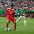 Miguel Figueiredo faz a 23 de julho a estreia pelo Benfica, contra o St. Gallen, com 17 anos, 11 meses e 22 dias de idade (IMAGO)