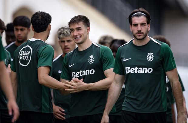 Fresneda deverá ser adaptado à esquerda na partida com o Estrela da Amadora - Foto_ SPORTING CP
