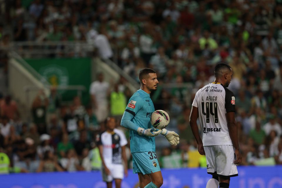 Os destaques do Farense: Ricardo Velho foi adiando o inevitável