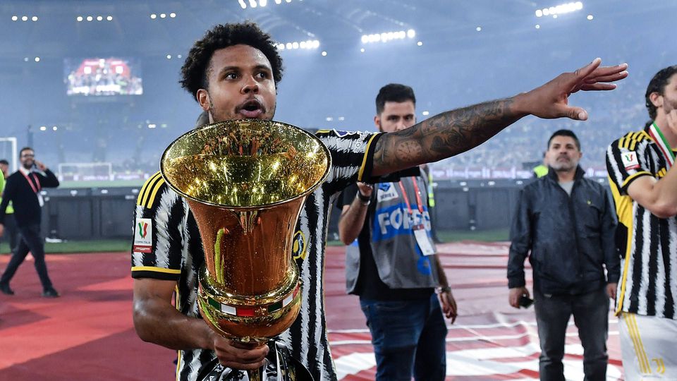 Oficial: Weston McKennie renova com a Juventus