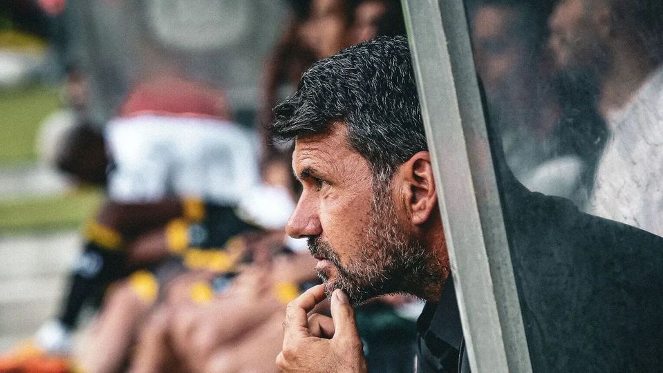 Bacci antevê Benfica: «Estou na dúvida qual vai ser o nono das camadas jovens que se vai estrear...»