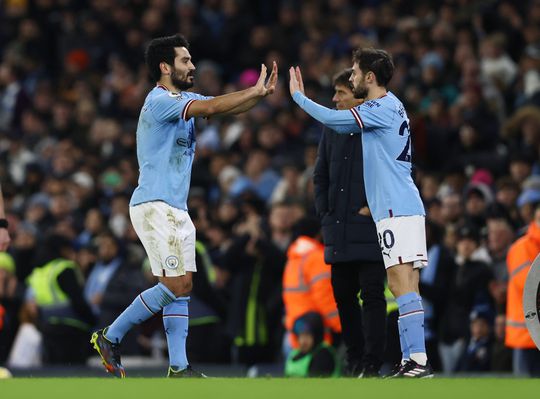 Foto: família de Bernardo Silva felicita regresso de Gundogan ao Man. City com prenda especial