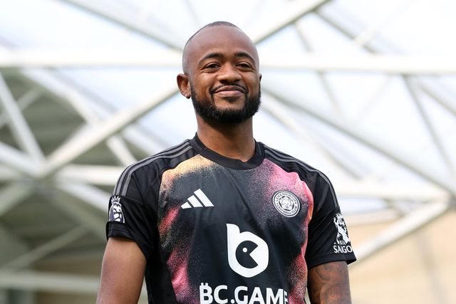 Oficial: Leicester contrata Jordan Ayew