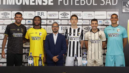 Portimonense apresenta cinco reforços de uma assentada