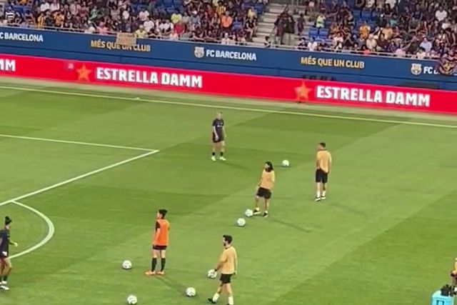 Kika Nazareth dá nas vistas... no aquecimento