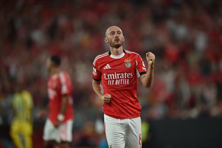 Fredrik Aursnes, médio do Benfica - Foto: Miguel Nunes