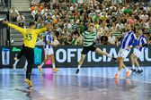 Sporting bateu FC Porto na Supertaça de andebol (Foto: Tiago Canhoto/LUSA)