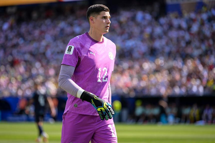 Orlando Gill brilhou no Mundial ao serviço do Paraguai