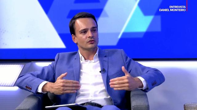 «Porque é que a Cultura recuperou da 'troika' e o Desporto não?»