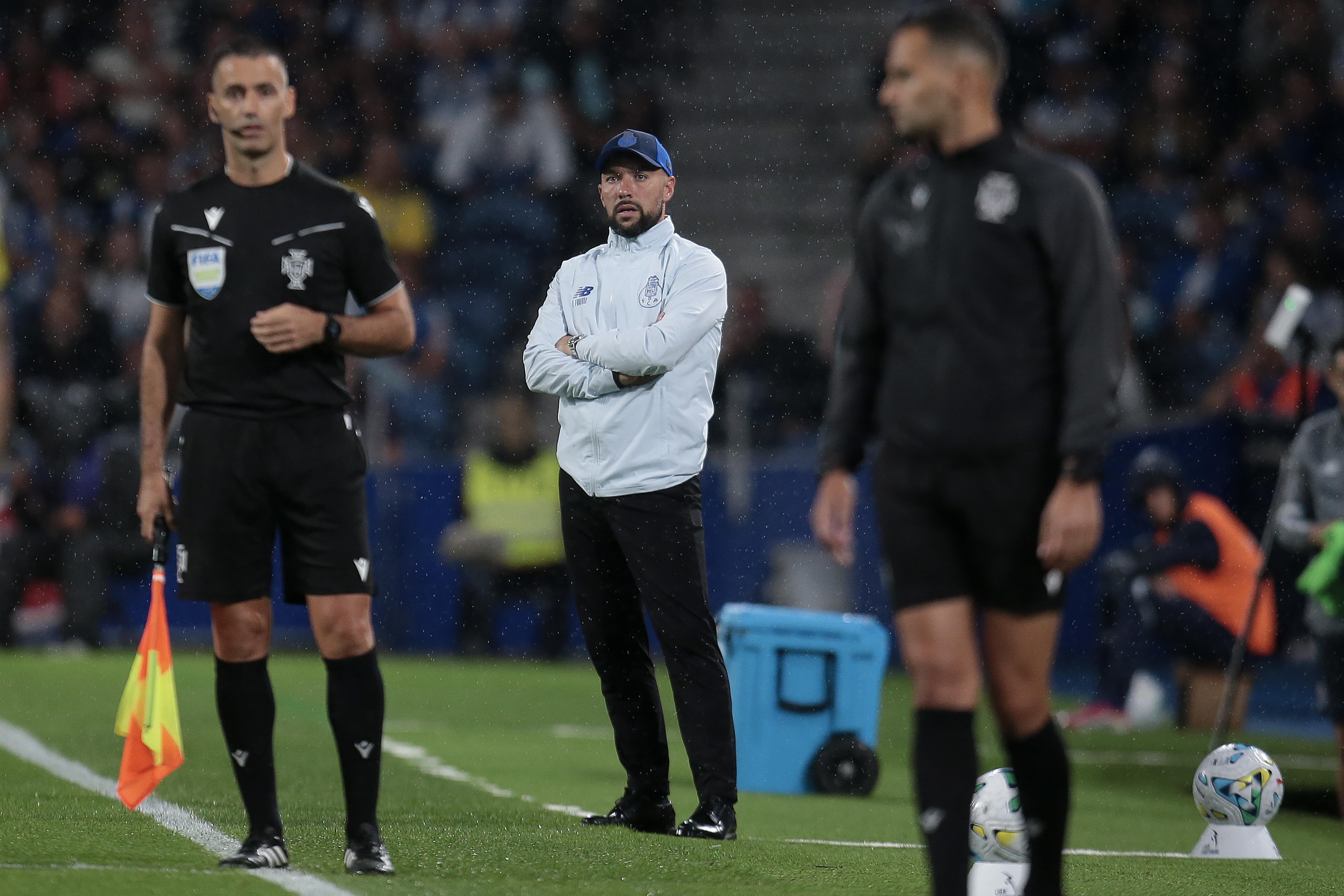 Farioli no FC Porto-Arouca - Foto: MANUEL FERNANDO ARAÚJO/LUSA