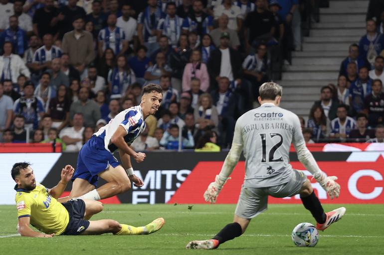 Golo de Gabri Veiga no FC Porto-Arouca - Foto: MANUEL FERNANDO ARAÚJO/LUSA