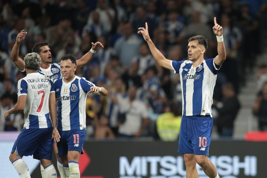 Gabri Veiga festeja o primeiro golo (LUSA)