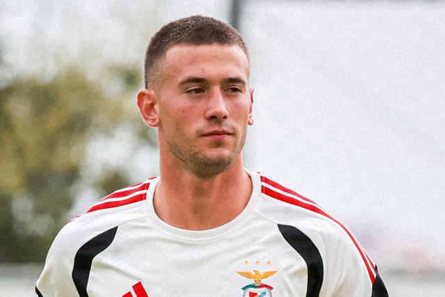 Circati, defesa-central do Benfica (foto: SL Benfica)