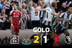 Liverpool a dormir! Mais um contra-ataque e mais um golaço do Newcastle