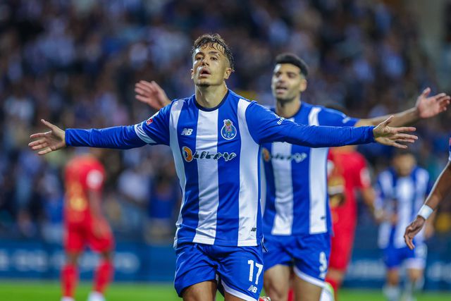 Vídeo: calcanhar de Taremi e Iván Jaime dá vantagem ao FC Porto