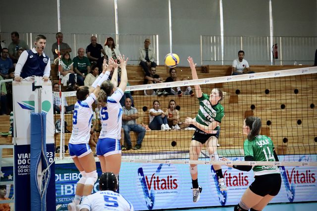 Voleibol: leoas vencem duelo de vice-campeãs