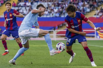 Siga aqui em direto o Barcelona-Celta de Vigo; Félix e Cancelo estão no onze