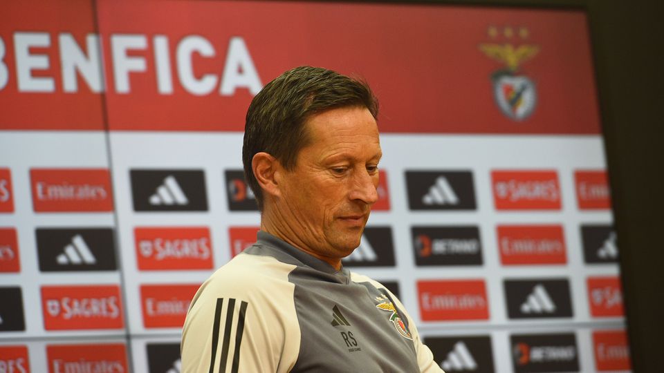 Roger Schmidt: «Trubin? Todos têm pressão no Benfica»