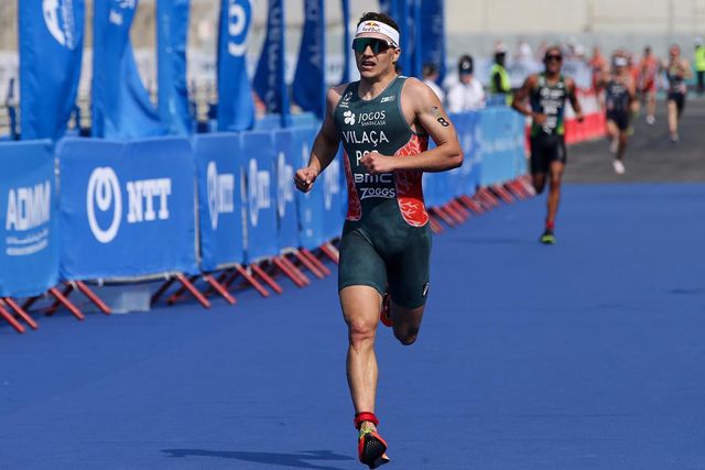 Triatlo: Vasco Vilaça no quarto lugar do Mundial