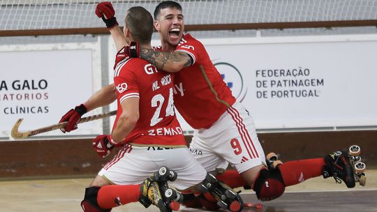 Hóquei: Benfica sofre para vencer o último