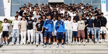 FC Porto: Gonçalo Borges e Gonçalo Ribeiro visitam antiga escola