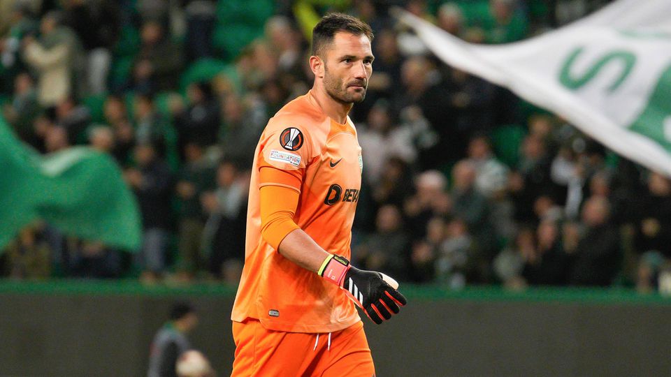 Adán apontado como substituto de Ter Stegen no Barcelona