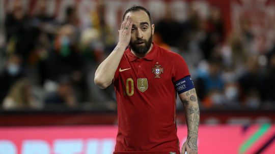 Ricardinho e o polémico França-Irão: «Até quando vão pactuar os atletas? Que triste...»