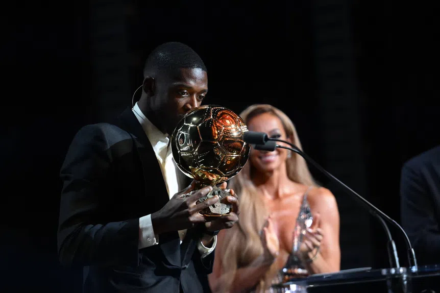 Dembélé: Coroação em Paris! Que comece o show