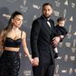 Donnarumma com a mulher Alessia e o filho Leo na cerimónia da Bola de Ouro