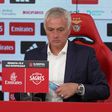 Veja toda a conferência de José Mourinho após estreia infeliz na Luz