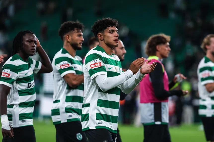 Craque do Sporting volta aos bancos... da escola!