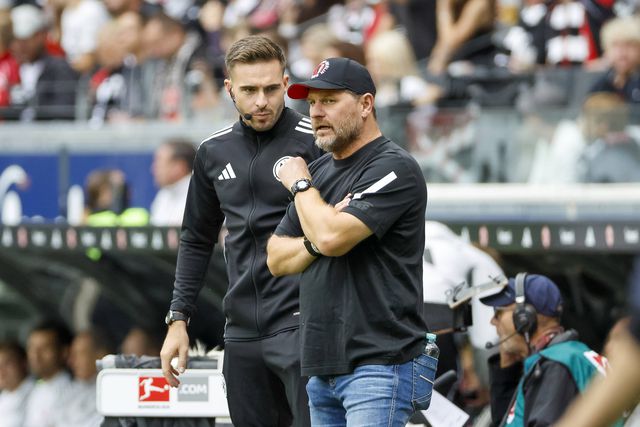 Treinador do Union Berlim suspenso por motivo insólito