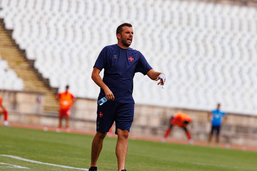 João Nuno desejado no Estrela da Amadora