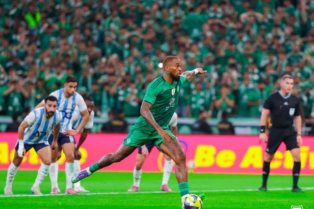 Ivan Toney fez o golo dos sauditas