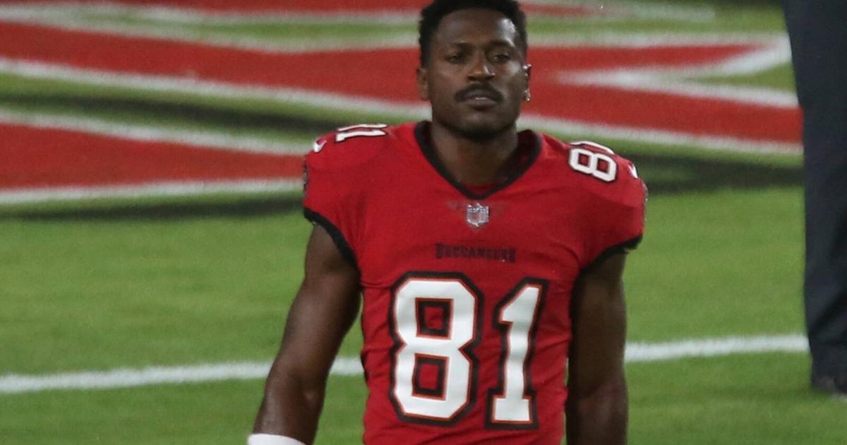 Antonio Brown aceita acordo de agressão agravada e evita pena de até 30 anos de prisão