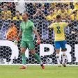 Bruno Guimarães desperdiçou grande penalidade diante da Noruega, no Mundial