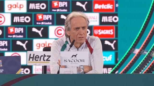 «Se não acontecer nada de especial, Cristiano Ronaldo vai jogar de início»