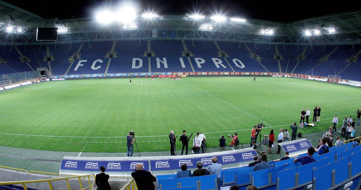 PrivatBank coloca à venda a Dnipro Arena e centro de treinamento por leilão público com preço base de €2,75 milhões