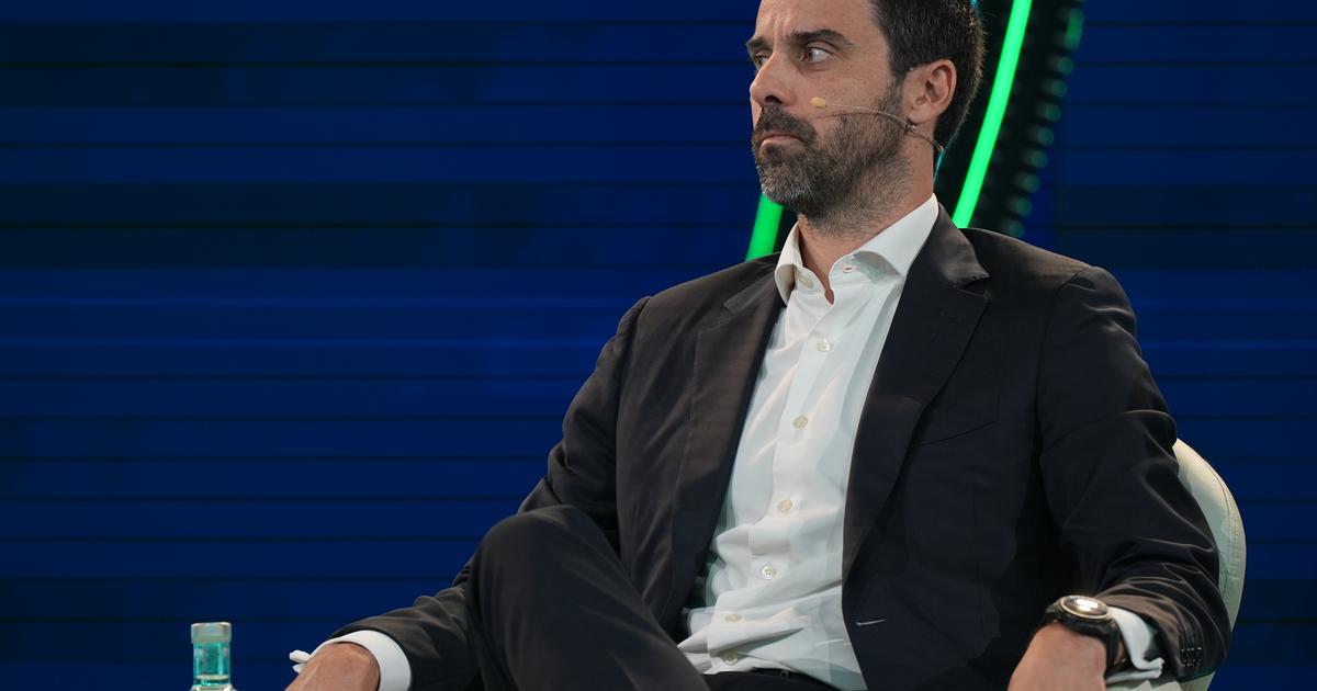 Executivos do Benfica, Sporting e Famalicão debatem futuro financeiro do futebol português no Portugal Football Summit