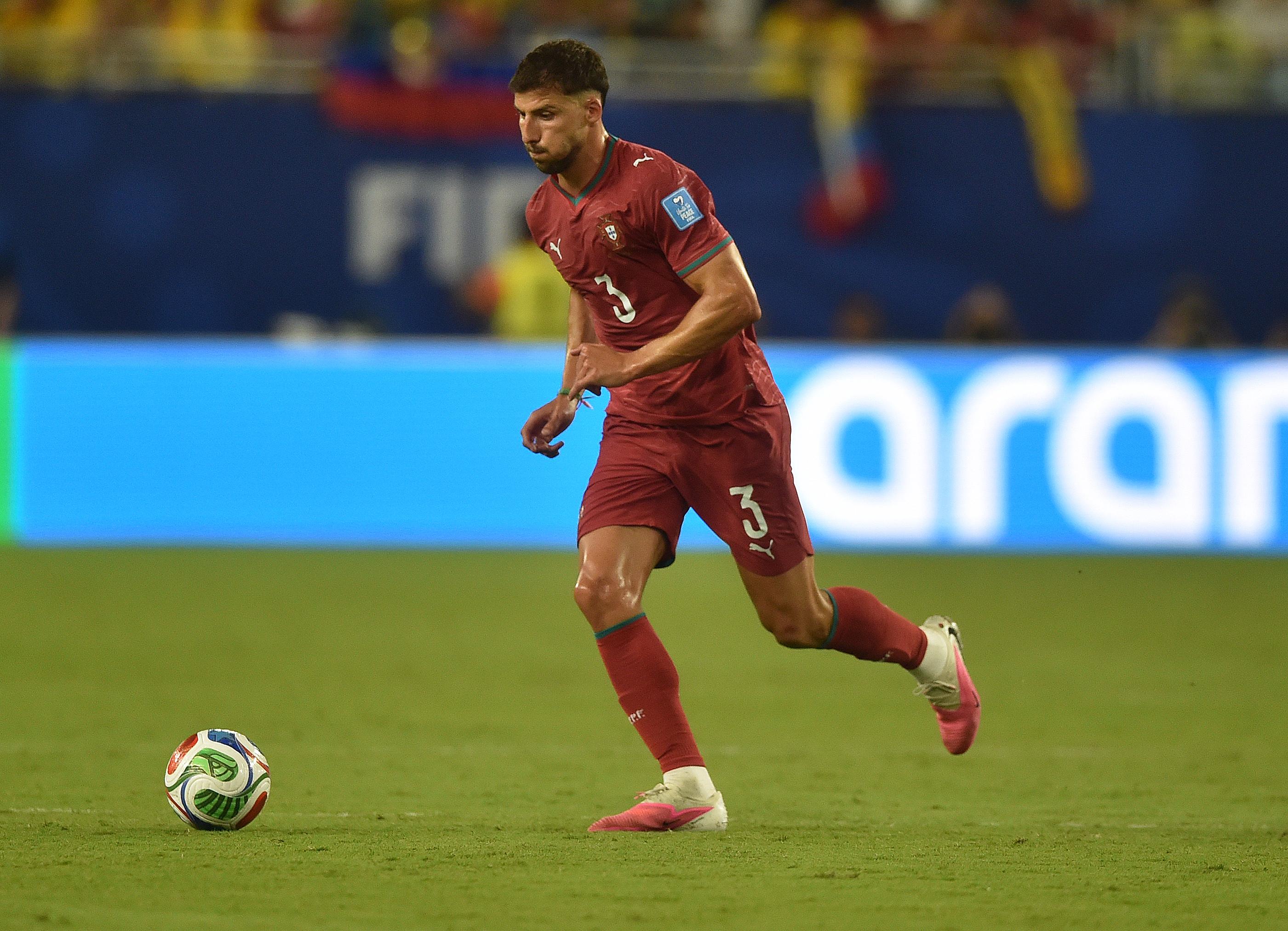 Rúben Dias no centro da defesa - Foto: A BOLA/Miguel Nunes
