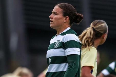 Telma Encarnação ainda reduziu para 1-2 aos 61' mas acabou 4-1 - Foto: X/Sporting CP