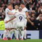Tottenham bate Fulham e é líder isolado da Premier League
