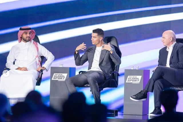 Cristiano Ronaldo no lançamento do Mundial de Esports