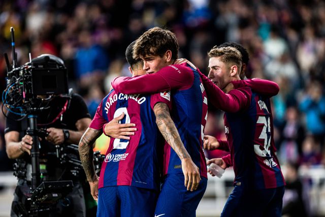 O divertido pedido de Cancelo a Guiu depois do golo (vídeo)