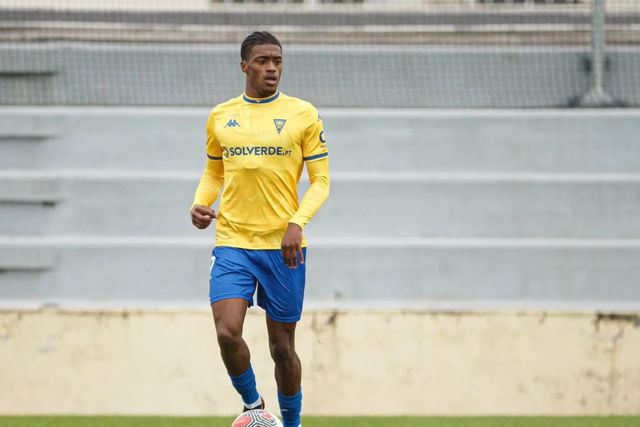 Estoril: Wagner Pina soma minutos na Taça e é alternativa para a direita