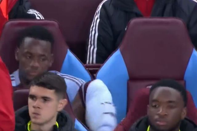 Vídeo: a fúria de Durán ao ser substituído depois de marcar pelo Aston Villa
