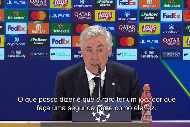 Ancelotti rendido a Vinícius Jr.: «É raro ver uma segunda parte como a dele»