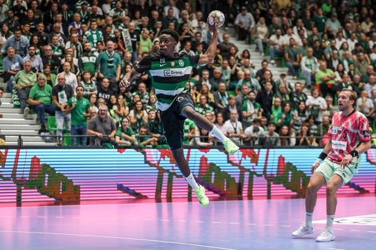 Sporting sofre primeira derrota na Champions